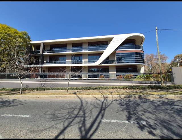 728M² OFFICE TO LET IN MELROSE ESTATE